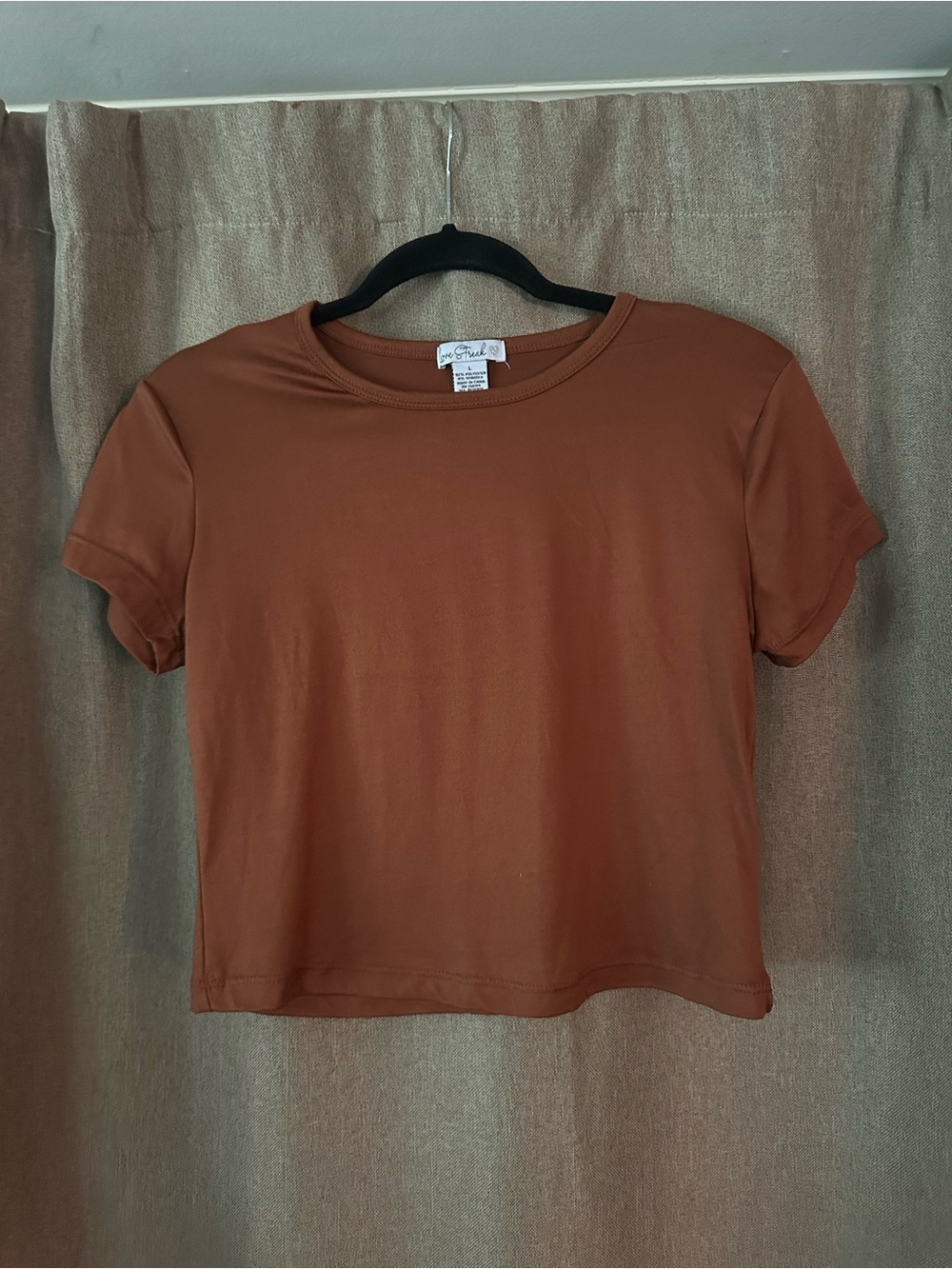 Love Streak Crewneck Crop Tee